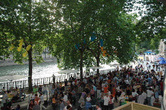 min 2006 08 08 paris plage 139